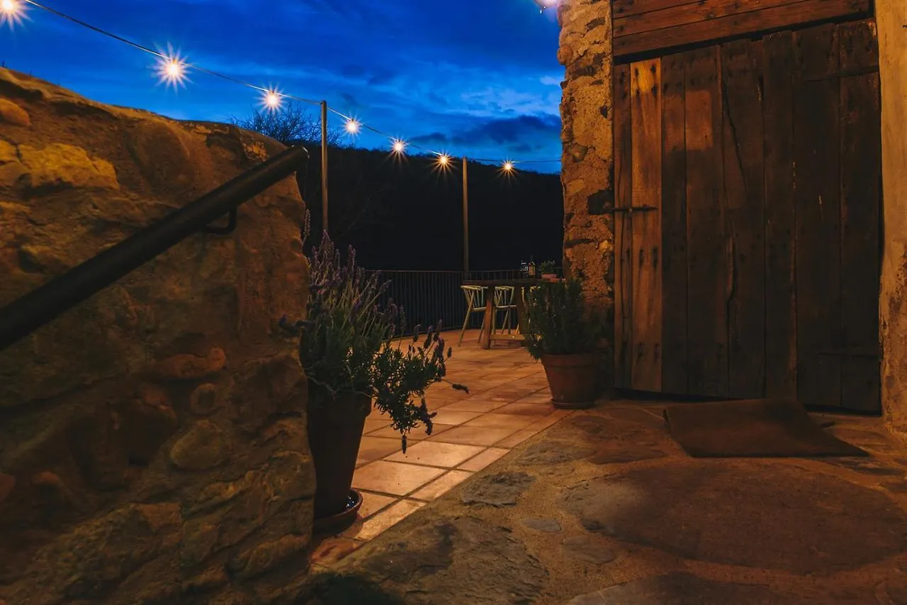 Casa rural Can Riera de Montagut Hostal
