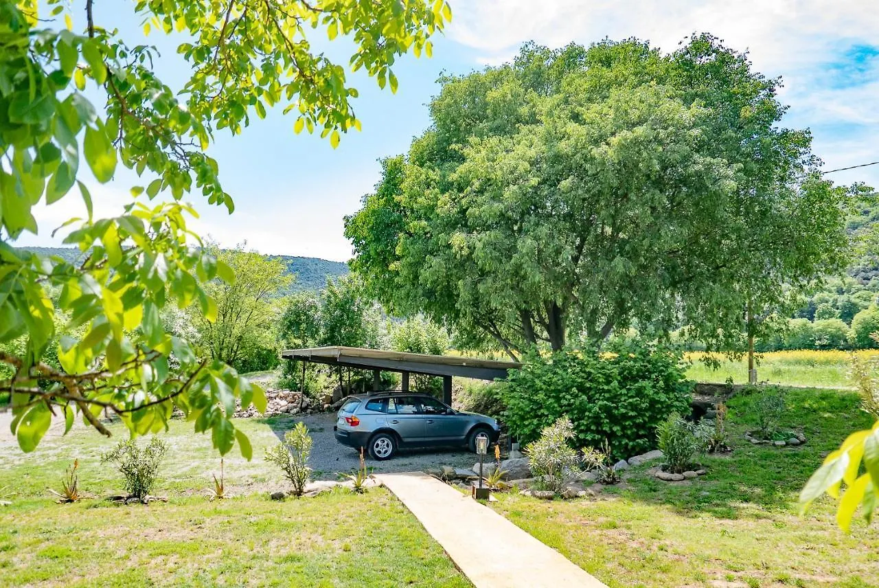 Casa rural Can Riera de Montagut Hostal