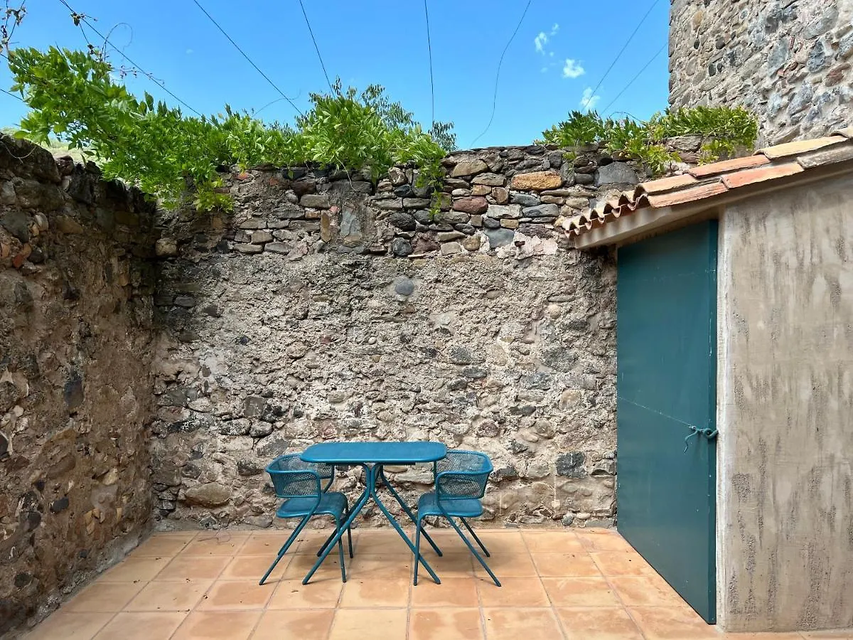 Can Riera de Montagut Hostal