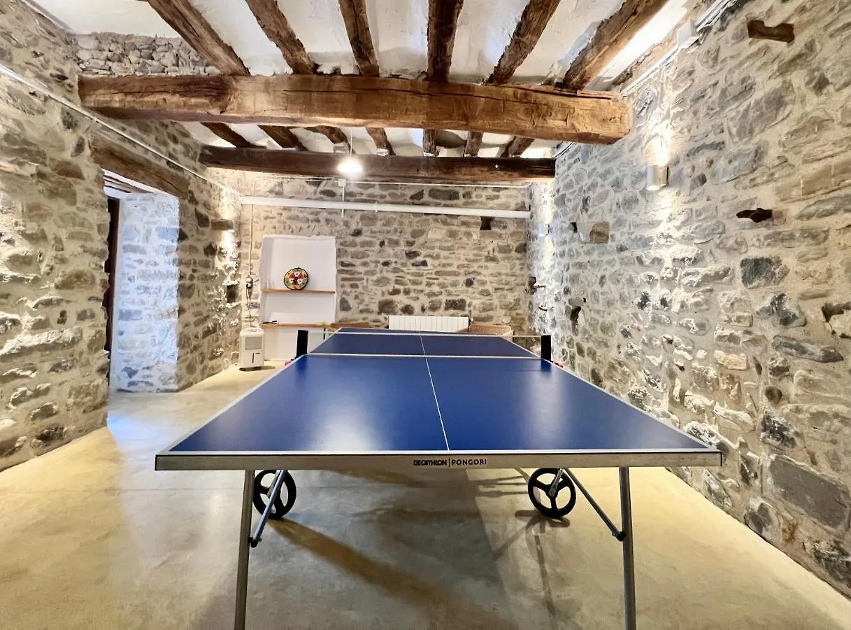 Can Riera de Montagut Hostal Casa rural