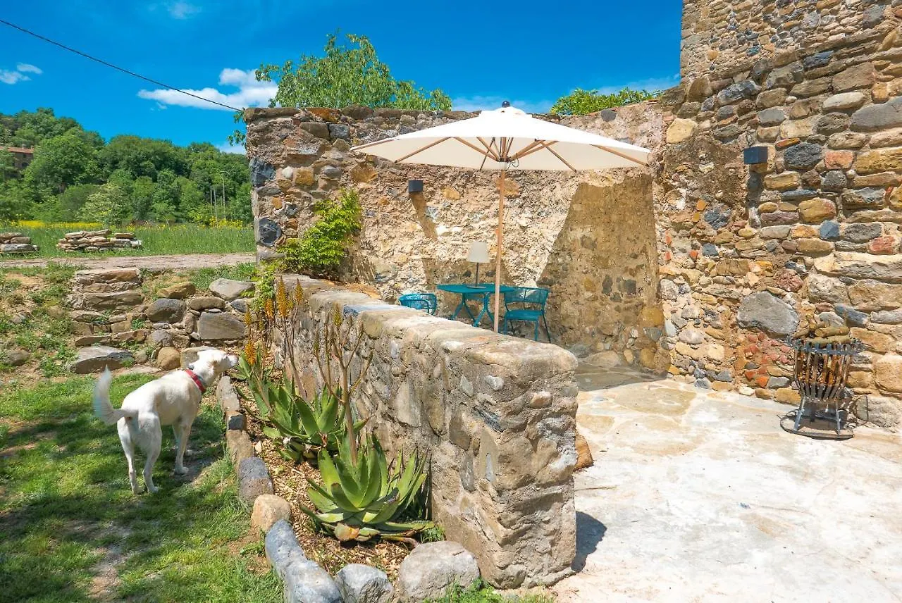 Can Riera De Montagut - Turisme Rural Guest House Spain
