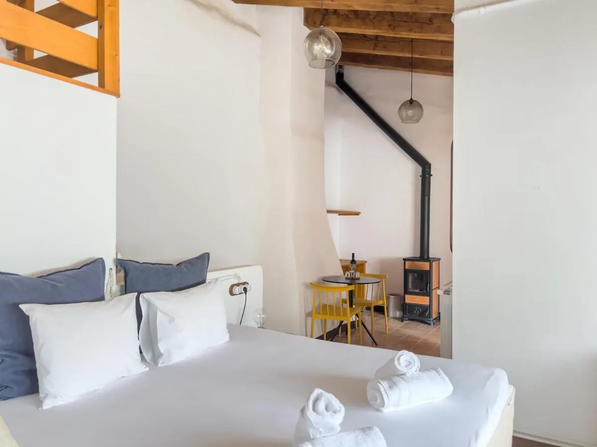 Can Riera De Montagut - Turisme Rural Guest House